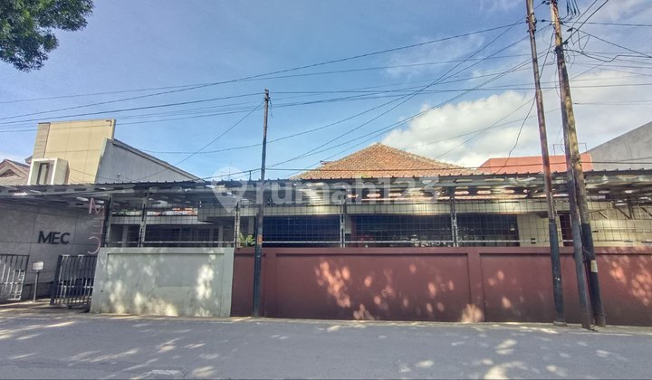 House on Pasirluyu Street, Wing BKR, Bandung House on Pasirluyu Street, Wing BKR, Bandung