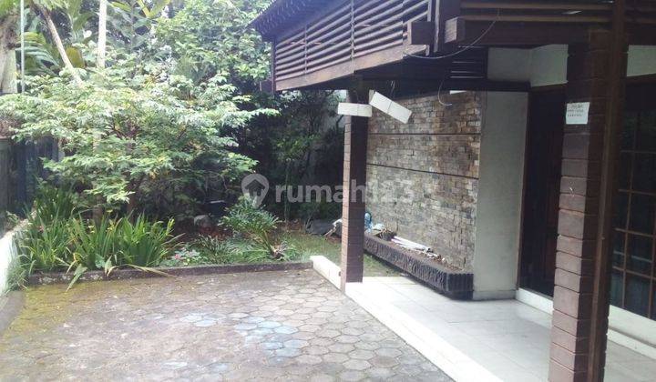 Rumah Lama Lokasi Strategis Area Sukaluyu 2