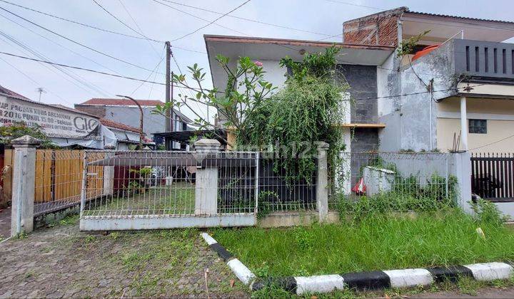 Dijual Rumah Hook Hitung Tanah di Antapani Bandung 1