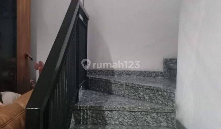 Dijual Rumah 2 Lantai Siap Huni Di Mekarwangi 2