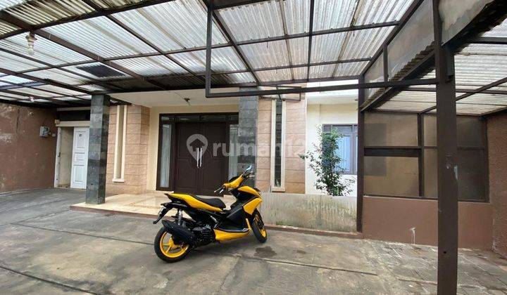 Rumah 2 Lantai Bagus di Setra Indah, Bandung 2