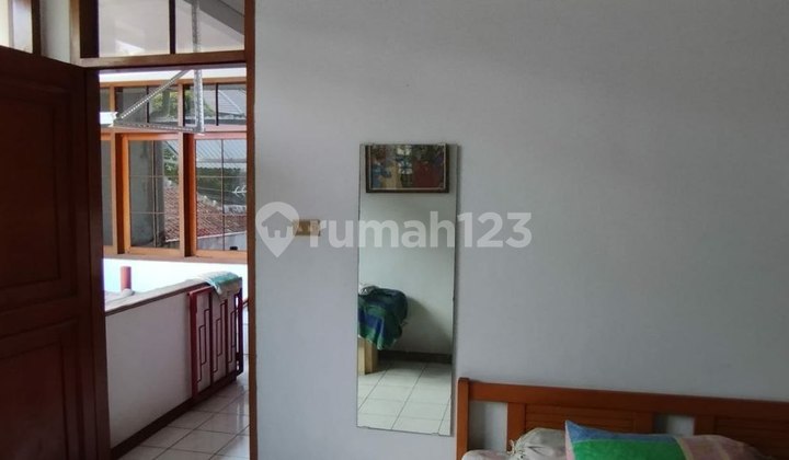Well-Maintained House in a Strategic Location at Padjajaran 2