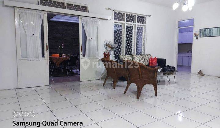 Rumah 2 Lantai Bagus Furnished di Margahayu, Bandung 2