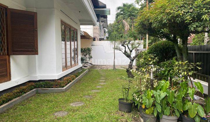 Dijual Rumah Klasik Terawat Best Location Sayap Burangrang  1