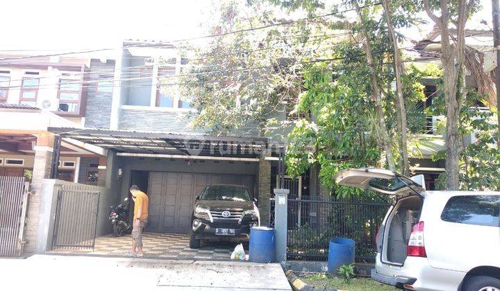 Rumah 2 Lantai Terawat Siap Huni Batununggal Indah 1