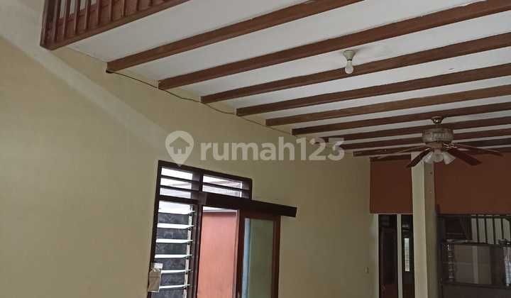 For Sale Landed House in Petogogan, South Jakarta 2
