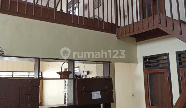 Dijual Rumah Hitung Tanah Dpetogogan Jakarta Selatan