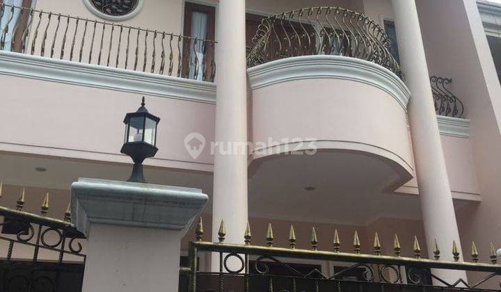 Disewa Rumah Area Senopati 1