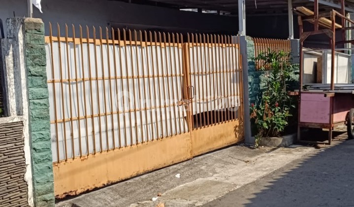Dijual Rumah Hitung Tanah Djl.senopati Kebayoran Baru Jakarta Selatan
