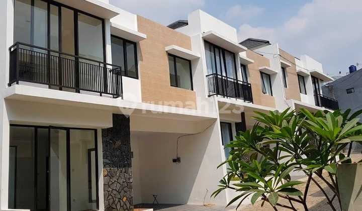 Dijual Cepat Rumah Lux Djagakarsa Dalam Perumahan Harga Dbwah Pasaran
