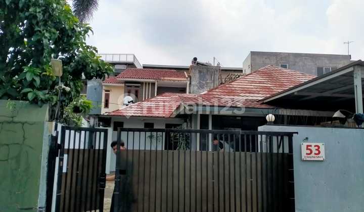 Dijual 2 Bangunan Dan Tanah Kosong D Jl H.salim Radio Dalam Jakarta Selatan