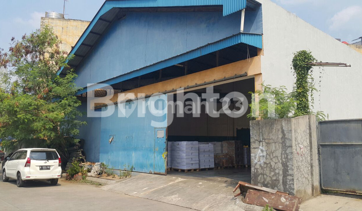 Lippo Cikarang Warehouse in Industrial Area