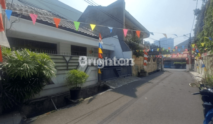 RUMAH 1 LANTAI LOKASI STRATEGIS DI TANJUNG DUREN JAKARTA BARAT 2