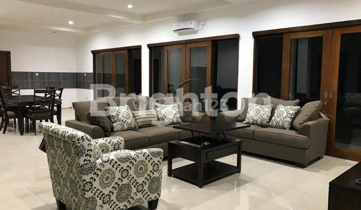 RUMAH SIAP HUNI TELAGA GOLF BSD 1