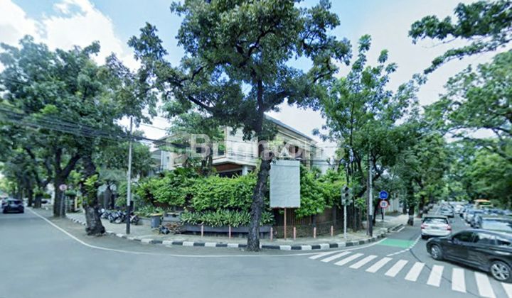 RUMAH PAKUBUWONO JAKARTA SELATAN MEWAH MODERN
