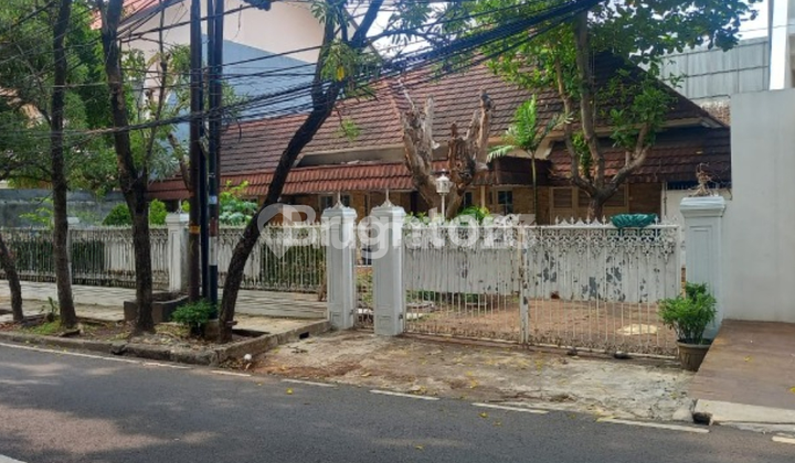 RUMAH TINGGAL LOKASI STRATEGIS DI MENTENG JAKARTA PUSAT DEKAT SARINAH, WAHID HASYIM, TANAH ABANG 1