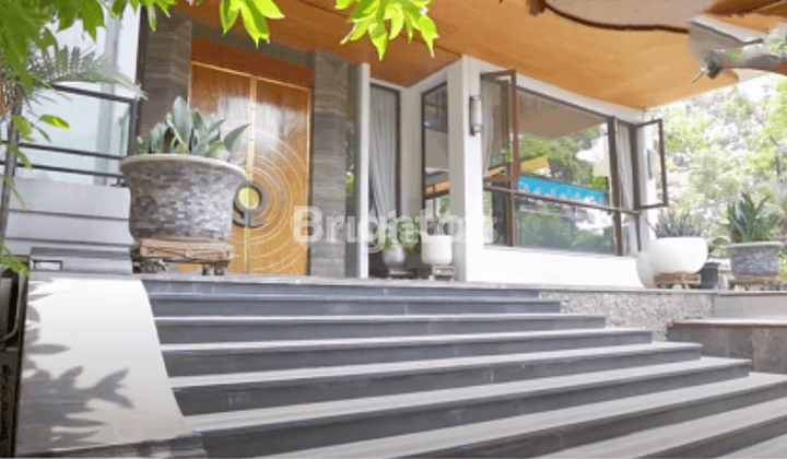 RUMAH PAKUBUWONO JAKARTA SELATAN MEWAH DESIGN MODERN FULL FURNISH 1