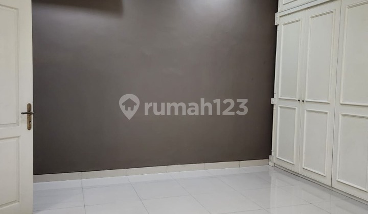RUMAH SIAP HUNI PURI INDAH JAKARTA BARAT 2