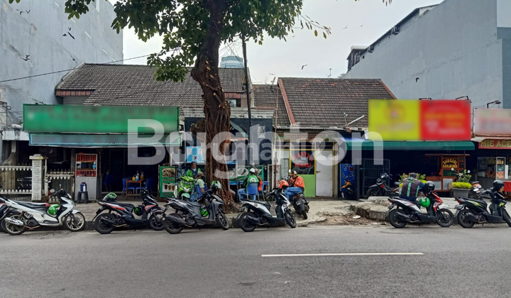 RUMAH TUA STRATEGIS DI SETIA BUDI JAKARTA SELATAN