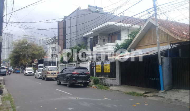 RUMAH TUA DI KWITANG JAKARTA PUSAT 1