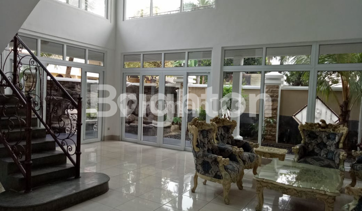 RUMAH MEWAH DI PULOGADUNG JAKARTA TIMUR RUMAH MEWAH DI PULOGADUNG JAKARTA TIMUR