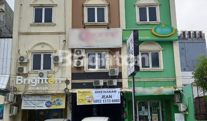 READY-TO-USE SHOPHOUSE IN PRIME LOCATION ON TANJUNG DUREN MAIN ROAD, WEST JAKARTA 1