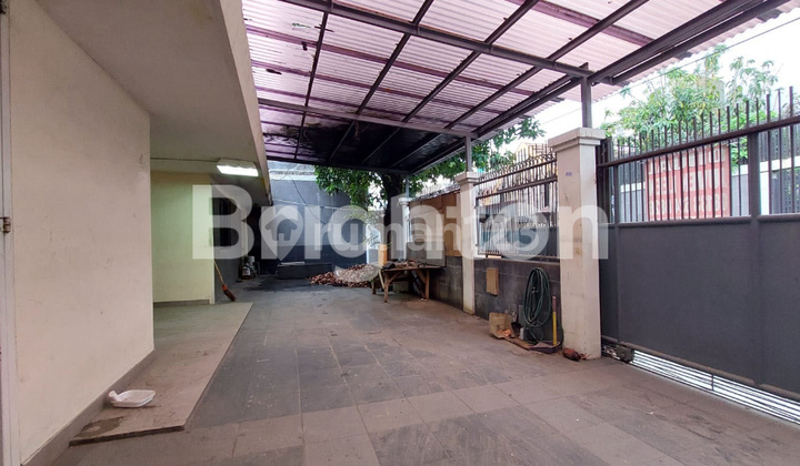 RUMAH TUA JAKARTA PUSAT HITUNG TANAH 2
