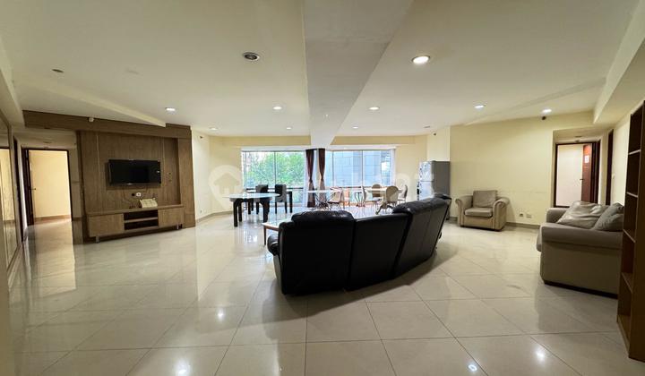 Apartemen Serasa Rumah Taman Anggrek Condominium Lantai Rendah 3BR 2