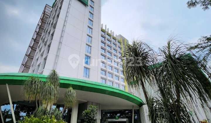 Ten-Story Golf Estate Hotel Sukaraja Bogor 2