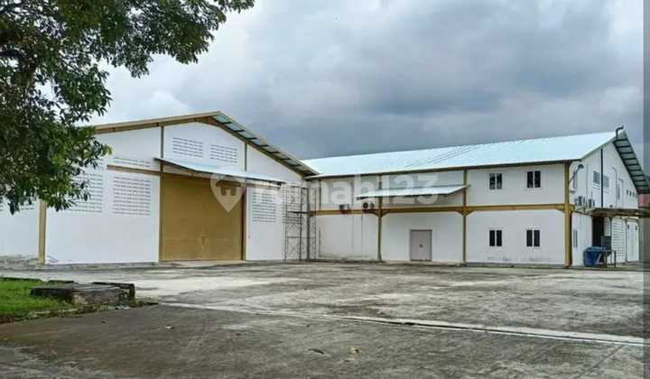 Ex Garment Factory 2 Floors In Bojong Village, Karang Tengah District, Cianjur Ex Garment Factory 2 Floors In Bojong Village, Karang Tengah District, Cianjur
