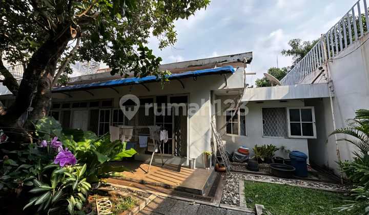 Rumah Hitung Tanah di Tengah Kota 2