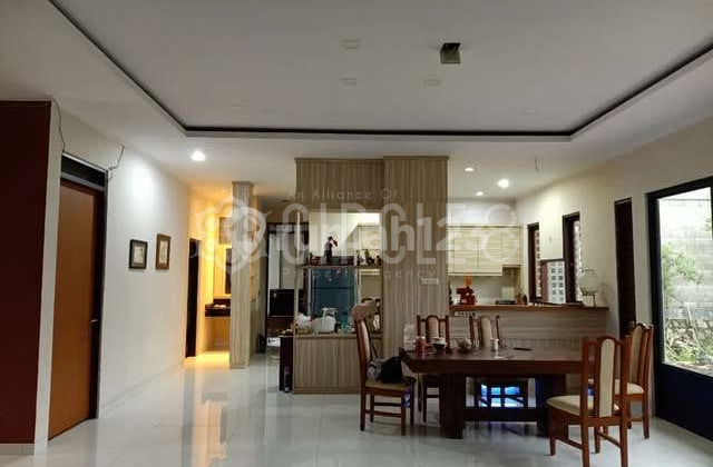 For Sale Fast House in Setiabudi Regency Bandung City