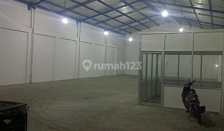 Ganteng Brutal.. For Rent Gudang Area Terbaik Ramai di Caringin Bandung 3