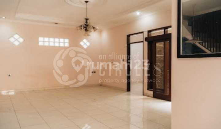 Rumah Bagus Lokasi Nyaman di Taman Kopo Indah 3 Bandung Kota Rumah Bagus Lokasi Nyaman di Taman Kopo Indah 3 Bandung Kota