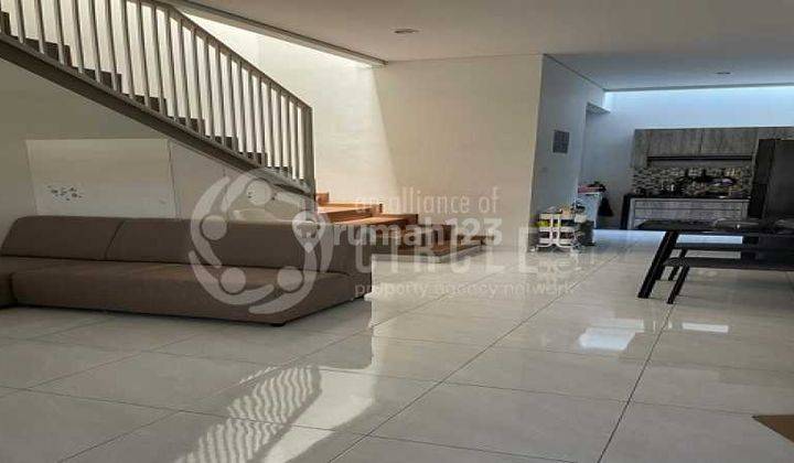 Rumah Modern Siap Huni Di Taman Holis Indah Bandung Kota 1