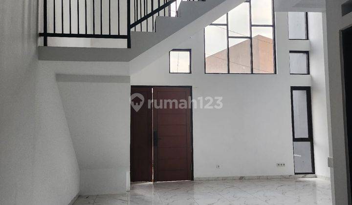 New House Euy Rumah Siap Huni di Jalan Kembar Regol Bandung Kota 1