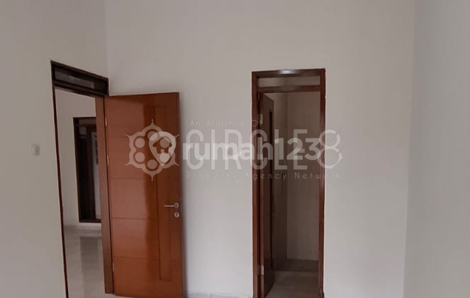 Turun Harga Check.. Rumah di Taman Holis Indah 2 Bandung 2