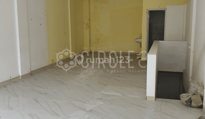 Dibawah 1 M Check.. Rumah Toko Ruko Di Taman Kopo Indah Bandung 1