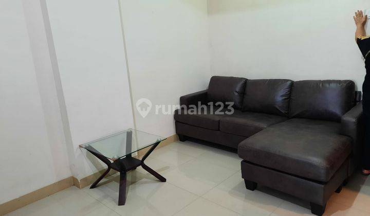 Disewakan Apartemen Luas Furnished Di Galeri Ciumbuleuit 2 Bandung Kota 2