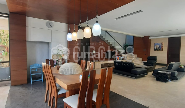 For Rent Fully Furnished House in Singgasana Raya Bandung City 2