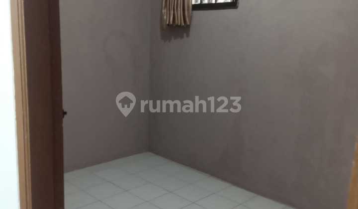 Sell Nice House In Taman Cibaduyut Indah Bandung 2
