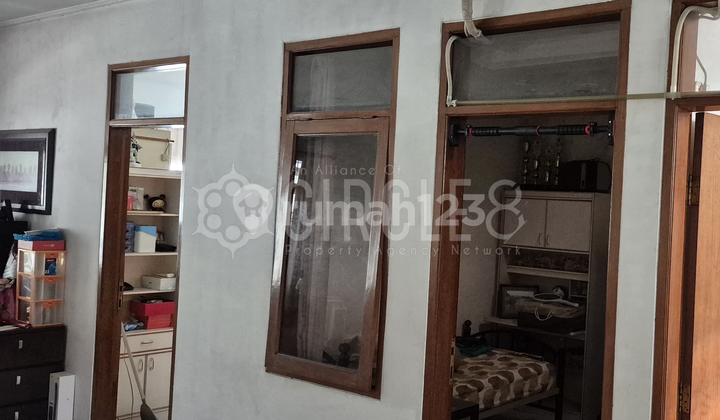 For Sale Nice House in Leuwisari Leuwipanjang Bandung 2