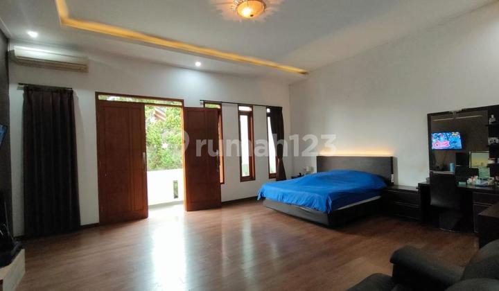 For Sale Good Title House In Setiabudi Wing