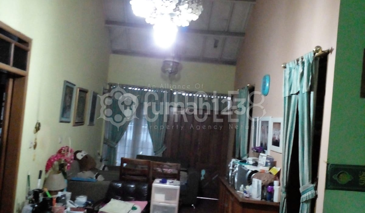 Oh my. Nice House In Taman Cibaduyut Indah Bandung City. 2