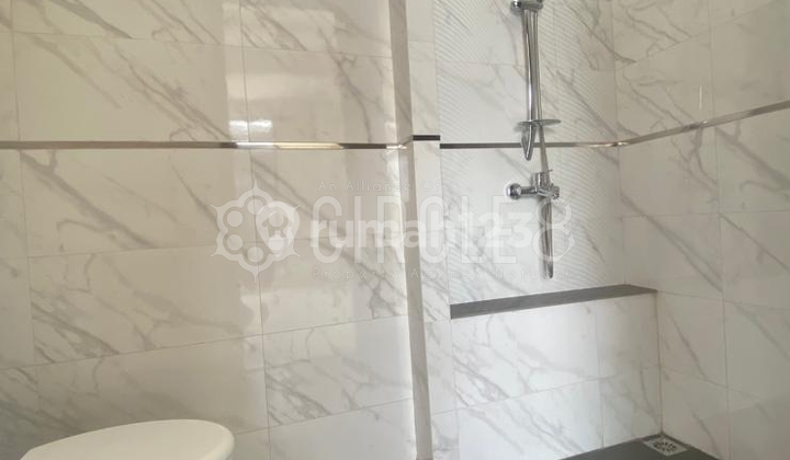 Terbaik.. Rumah Nyaman di Setraduta Grande Bandung 2