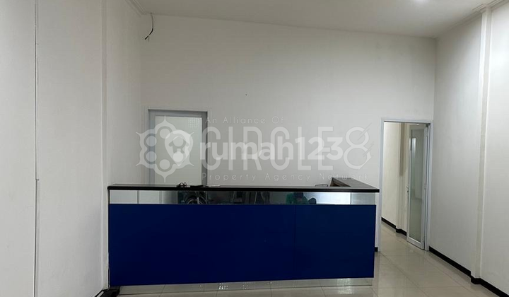 Ciamikk Shop House Ruko on Karapitan Street, Lengkong, Bandung Ciamikk Shop House Ruko on Karapitan Street, Lengkong, Bandung