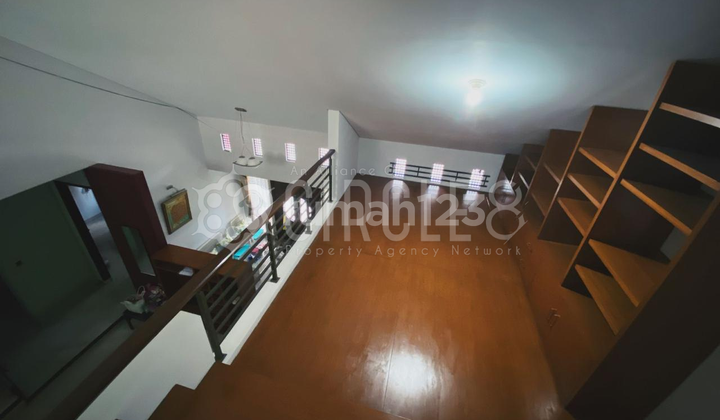 Rumah Mewah Area Terbaik di Setraduta Bandung 2