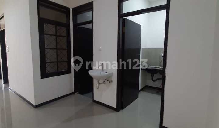 Jual Rumah Full Renov Di Taman Holis Indah 2