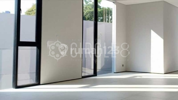 For Sale Nice House in Sukawarna, Istana Regency Pasteur Bandung