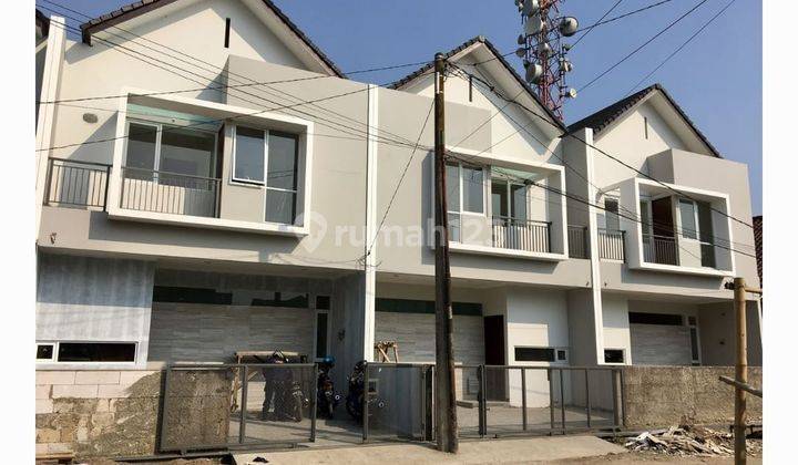 New Rumah di Komplek Taman Holis Indah 1 Bandung Dijual Cepat 1